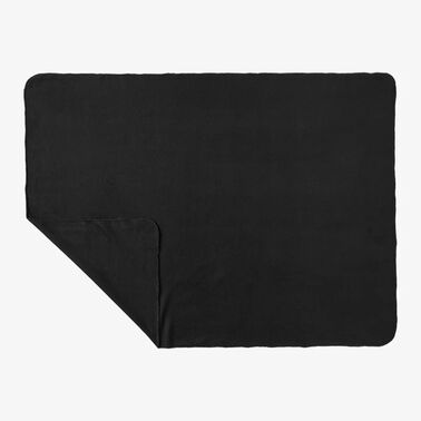 https://doieur1arw9xr.cloudfront.net/optamark/images/opt/products_gallery_images/100_-Recycled-Pet-Fleece-Blanket19_11470519202209.jpg?v=9906