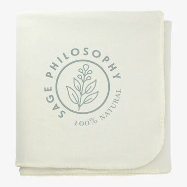 https://doieur1arw9xr.cloudfront.net/optamark/images/opt/products_gallery_images/100_-Recycled-Pet-Fleece-Blanket4_11432519202209.jpg?v=9906
