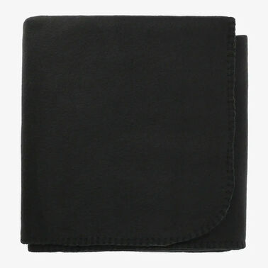 https://doieur1arw9xr.cloudfront.net/optamark/images/opt/products_gallery_images/100_-Recycled-Pet-Fleece-Blanket6_11445319202209.jpg?v=9906