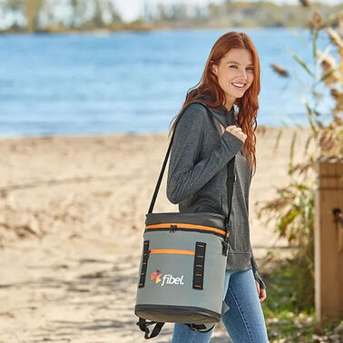 https://doieur1arw9xr.cloudfront.net/optamark/images/opt/products_gallery_images/20-Can-Backpack-Cooler1.jpg?v=6076