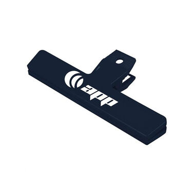 https://doieur1arw9xr.cloudfront.net/optamark/images/opt/products_gallery_images/6_-Chip-Bag-Clip2_10095227202301.jpg?v=9906