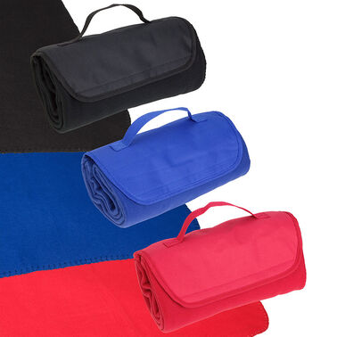 https://doieur1arw9xr.cloudfront.net/optamark/images/opt/products_gallery_images/Barrel-Fleece-Blanket7.jpg?v=9906