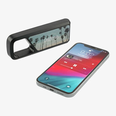 https://doieur1arw9xr.cloudfront.net/optamark/images/opt/products_gallery_images/Clip-Clap-2-Bluetooth-Speaker7.jpg?v=6076
