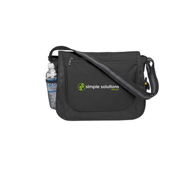 https://doieur1arw9xr.cloudfront.net/optamark/images/opt/products_gallery_images/Messenger-Bag-With-Matching-Striped-Handle2.jpg?v=2400