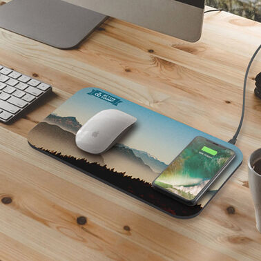 https://doieur1arw9xr.cloudfront.net/optamark/images/opt/products_gallery_images/NoWire-Mouse-Pad370.jpg?v=8701