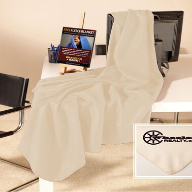 https://doieur1arw9xr.cloudfront.net/optamark/images/opt/products_gallery_images/Promo-Fleece-Throw15.jpg?v=9906