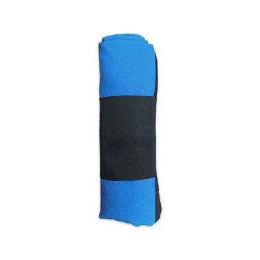 https://doieur1arw9xr.cloudfront.net/optamark/images/opt/products_gallery_images/Sand-Repellent-Beach-Blanket2.jpg?v=8701