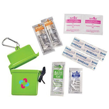 https://doieur1arw9xr.cloudfront.net/optamark/images/opt/products_gallery_images/Trek-8-Piece-Waterproof-First-Aid-Kit3_02502814202210.jpg?v=737