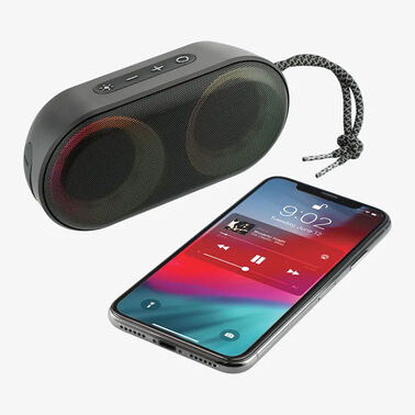 https://doieur1arw9xr.cloudfront.net/optamark/images/opt/products_gallery_images/Zedd-Outdoor-Speaker-with-RGB-Lights7.jpg?v=1138